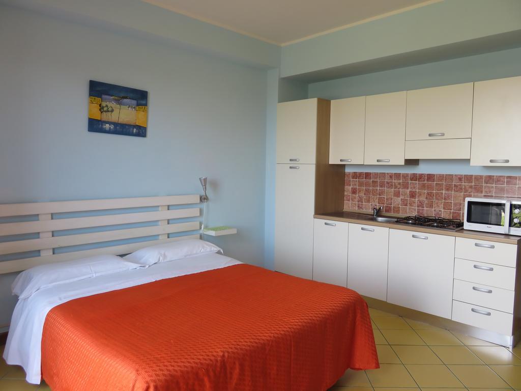 Case Vacanze Residence Trinacria Acireale Exterior foto