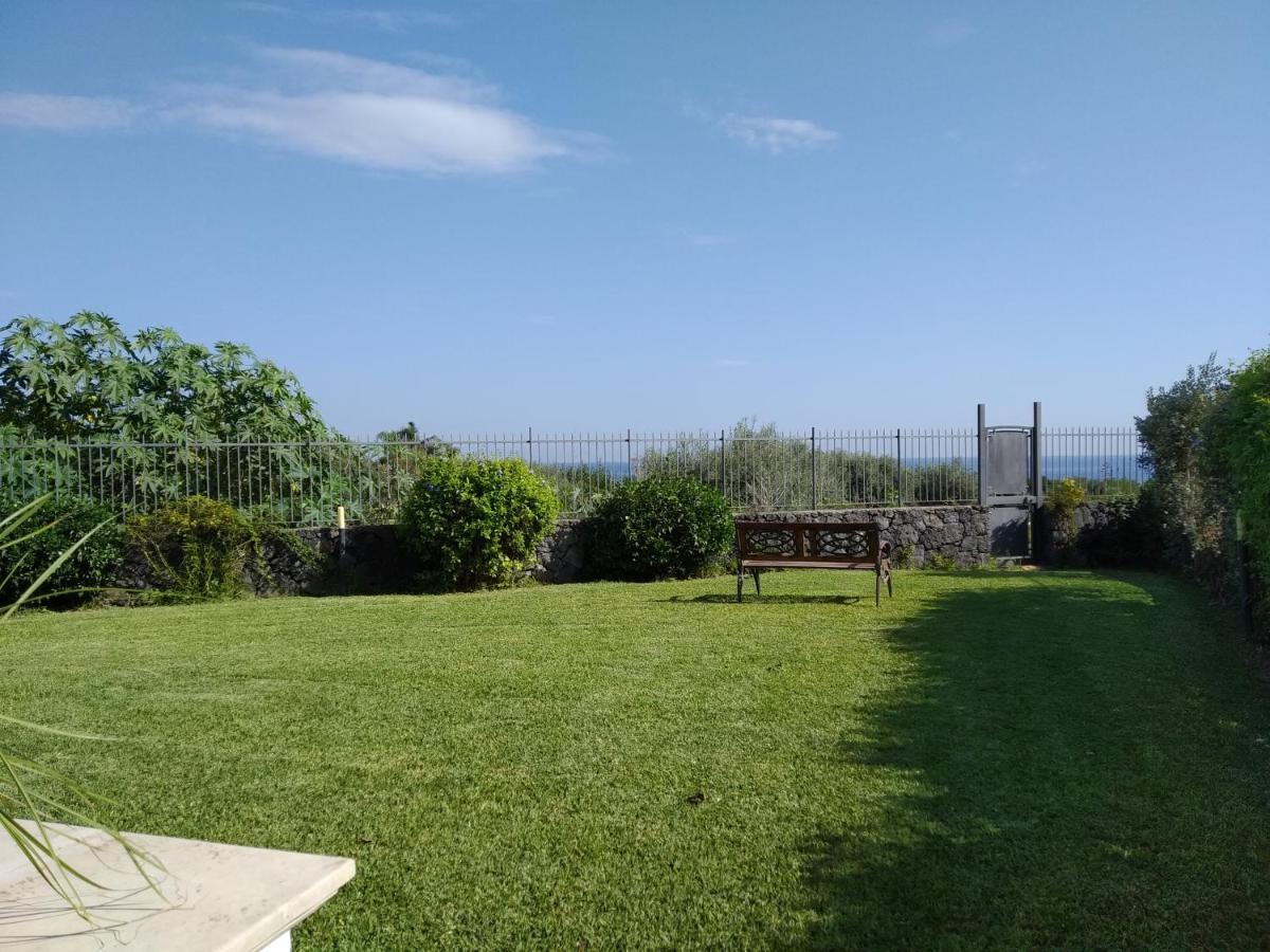 Case Vacanze Residence Trinacria Acireale Exterior foto